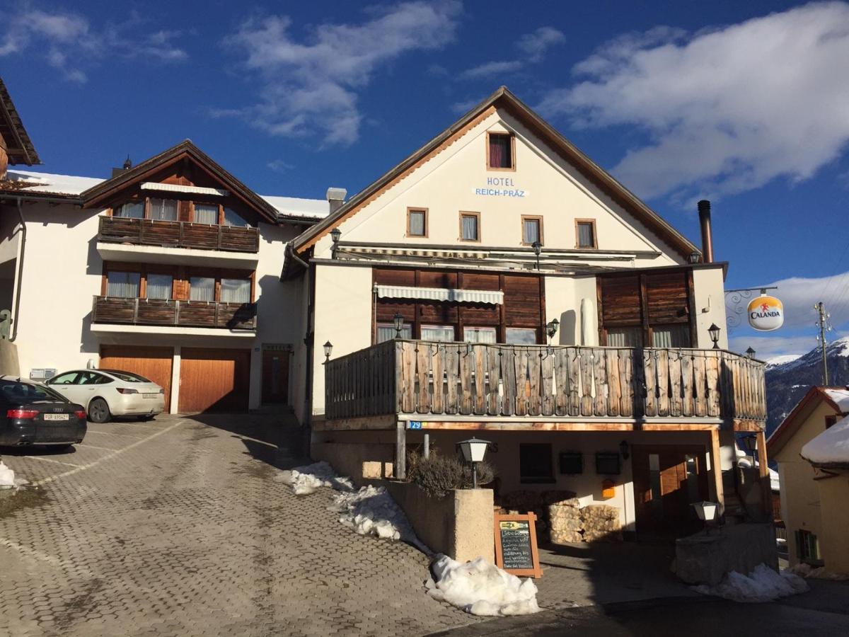 Hotel Reich-Praez Domat エクステリア 写真